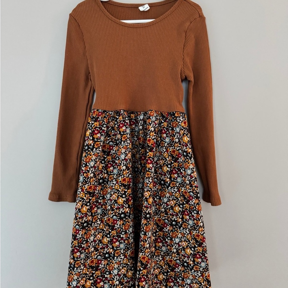 Girls Fall Floral Long Sleeve Dress – Size Small (7/8)